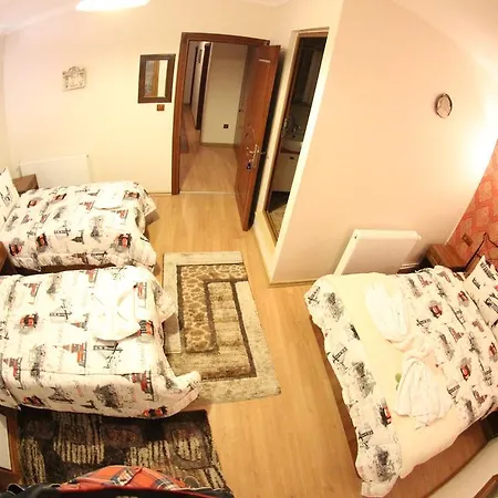 Konukevi Boomerang 2*